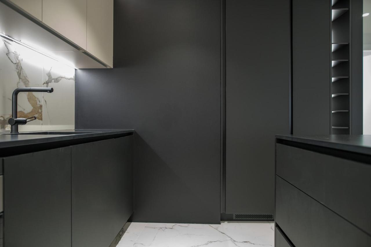 Luxury Apartment Contesa 로비니 외부 사진